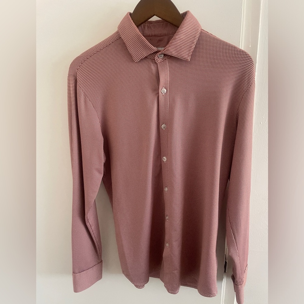 Red checkered mizzen and main mens collared shirt size medium